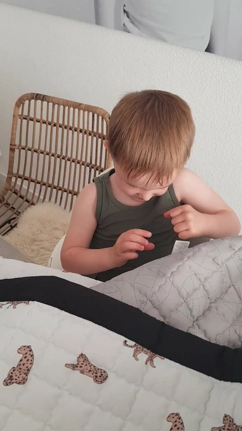 Love By Lily .com Love By Lily - Groot Speelkleed - Rosy Sky - 200x150cm 4 Love By Lily .com Love By Lily - Groot Speelkleed - Rosy Sky - 200x150cm - Afbeelding 2