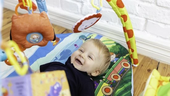 Lionelo Imke Plus - Speelkleed - 30 Ballen Inbegrepen - Grote Matmaat 90x85x48 Cm - Ontwikkelt Baby's Zintuigen 6 Lionelo Imke Plus - Speelkleed - 30 Ballen Inbegrepen - Grote Matmaat 90x85x48 Cm - Ontwikkelt Baby's Zintuigen - Afbeelding 4