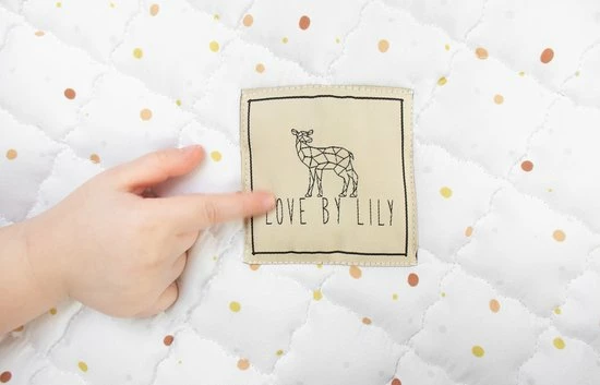 Love By Lily .com Love By Lily - Groot Speelkleed - Rosy Sky - 200x150cm 5 Love By Lily .com Love By Lily - Groot Speelkleed - Rosy Sky - 200x150cm - Afbeelding 3