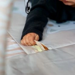 Tryco Polar Bear Pete 2-in-1 XL Speelkleed En Opbergtas TR-140208 -Exporteren speelkleden winkel 550x366 129