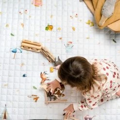 Love By Lily .com Love By Lily - Groot Speelkleed - Life - 200x150cm 13 Love By Lily .com Love By Lily - Groot Speelkleed - Life - 200x150cm -Exporteren speelkleden winkel 550x413 5