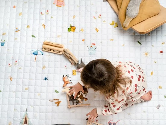 Love By Lily .com Love By Lily - Groot Speelkleed - Life - 200x150cm 7 Love By Lily .com Love By Lily - Groot Speelkleed - Life - 200x150cm - Afbeelding 5