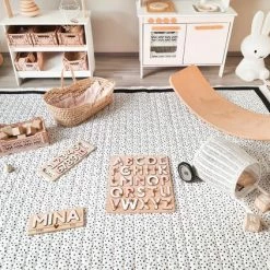 Love By Lily .com Love By Lily - Groot Speelkleed - Little Dot - City Size - 150x120cm -Exporteren speelkleden winkel 550x422 5