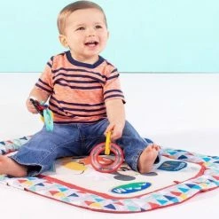 Bright Starts - Mickey Mouse - Camping With Friends - Prop Mat -Exporteren speelkleden winkel 550x477 2