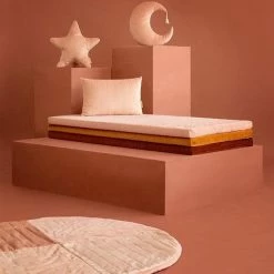 Speelmat Kilimanjaro Bloom Pink Nobodinoz -Exporteren speelkleden winkel 550x550 1270