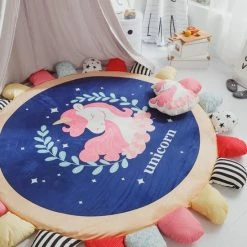 By Baboo Baby Cadeau Meisje - Vloerkleed Kinderkamer - Mooie Eenhoorn - Speelmat Met Kussentjes - Kindertapijt - Speelkleed Meisje - Oranje - Roze - Blauw