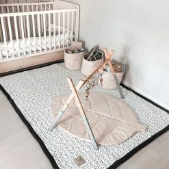 Love By Lily .com Love By Lily - XL Speelkleed - Little Dot - Stippen - 200x150cm 23 Love By Lily .com Love By Lily - XL Speelkleed - Little Dot - Stippen - 200x150cm -Exporteren speelkleden winkel 550x732 1