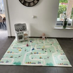 Merkloos Speelmat Baby Kinderen - Speelkleed XL - Foam - Dubbelzijdig - Opvouwbaar - 180 X 200 Cm - Giraffe En Treintjes - 1,5 Cm Dik - Inclusief Opbergtas -Exporteren speelkleden winkel 550x733 2