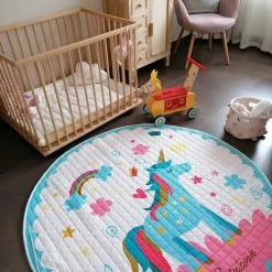 By Baboo Baby Cadeau Meisje - Vloerkleed Baby - Unicorn - Kinder Kleurtjes - Speelmat Kinderkamer - Kindertapijt - Speelkleed Meisje - Roze - Blauw - Wit 17 By Baboo Baby Cadeau Meisje - Vloerkleed Baby - Unicorn - Kinder Kleurtjes - Speelmat Kinderkamer - Kindertapijt - Speelkleed Meisje - Roze - Blauw - Wit -Exporteren speelkleden winkel 550x733 67