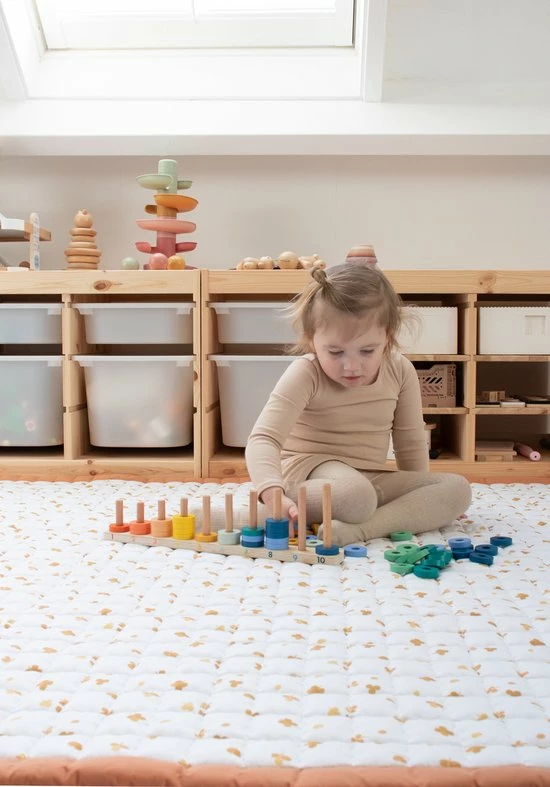 Love By Lily .com Love By Lily - Groot Speelkleed - Sunny Clovers - 200x150cm 6 Love By Lily .com Love By Lily - Groot Speelkleed - Sunny Clovers - 200x150cm - Afbeelding 4